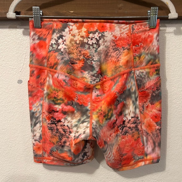 Athleta Womens Pink Floral Printed Elastic High Rise Pull On Shorts Small (1339) - Picture 2 of 6